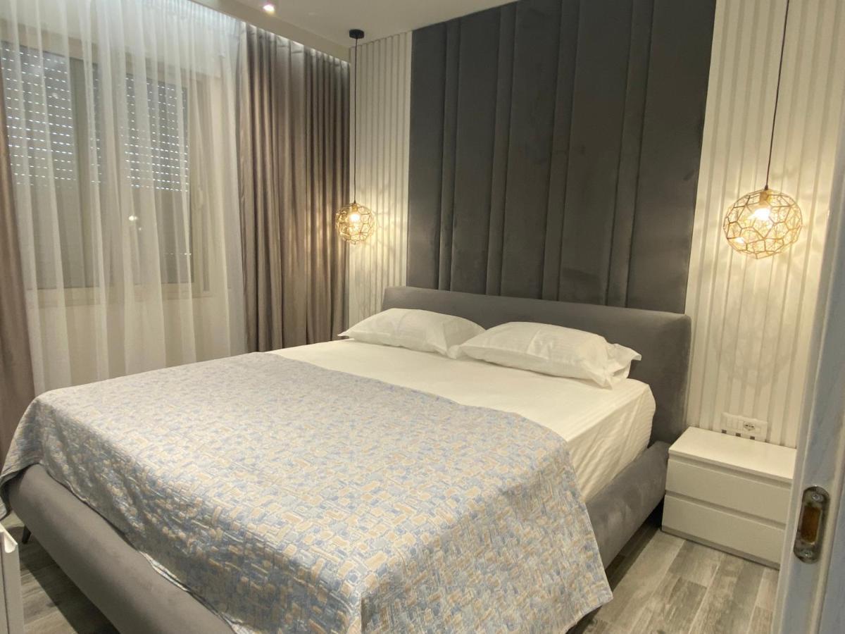 Luxury Seaview Vlora Flat Free Parking Apartment Luaran gambar