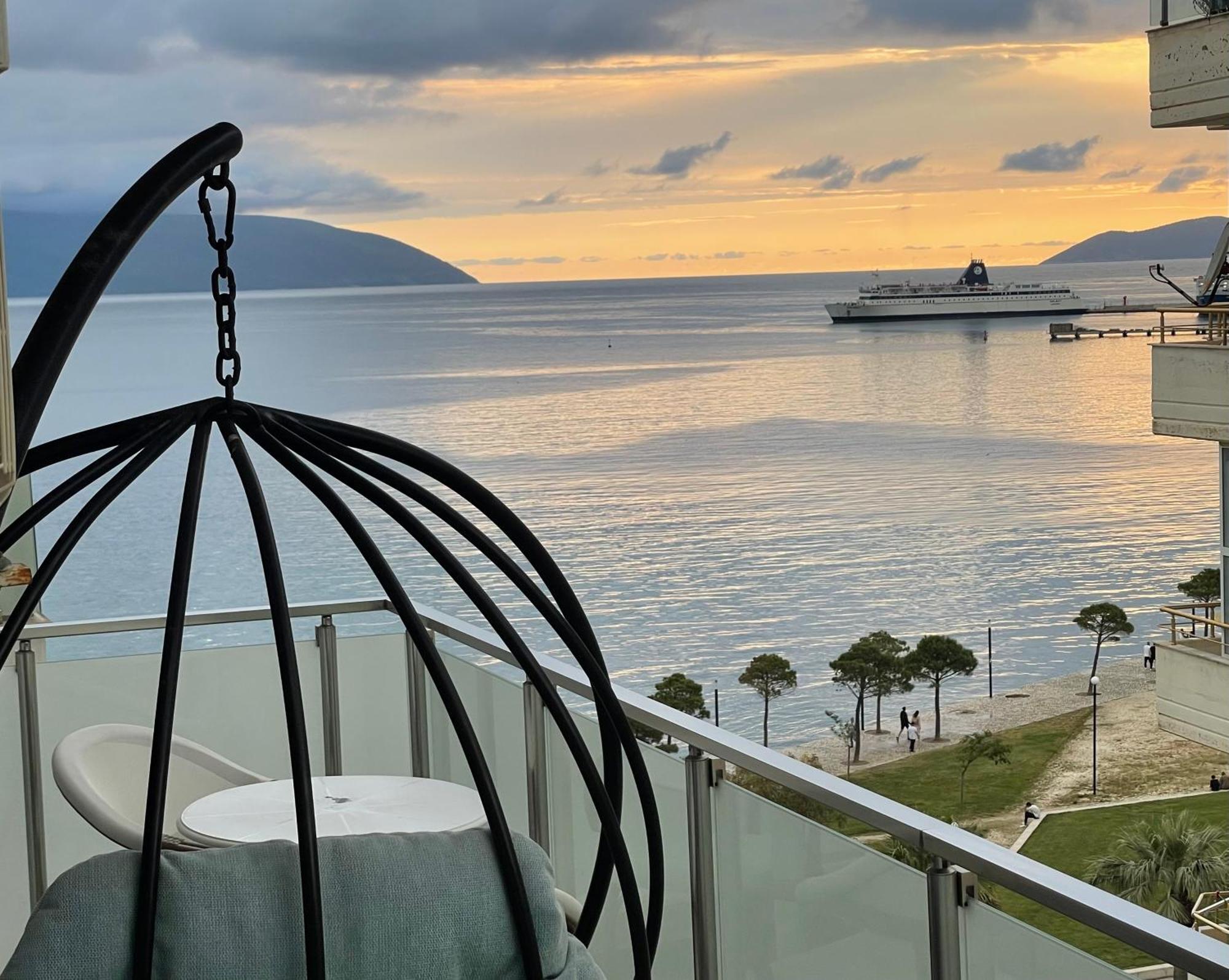 Luxury Seaview Vlora Flat Free Parking Apartment Luaran gambar